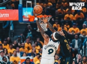 开云体育登录-骑士轻取76人，德罗赞点燃赛场