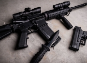 开云体育在线-绝命枪声刺穿布鲁克林，利拉德冰冷三分书写马刺晋级史诗