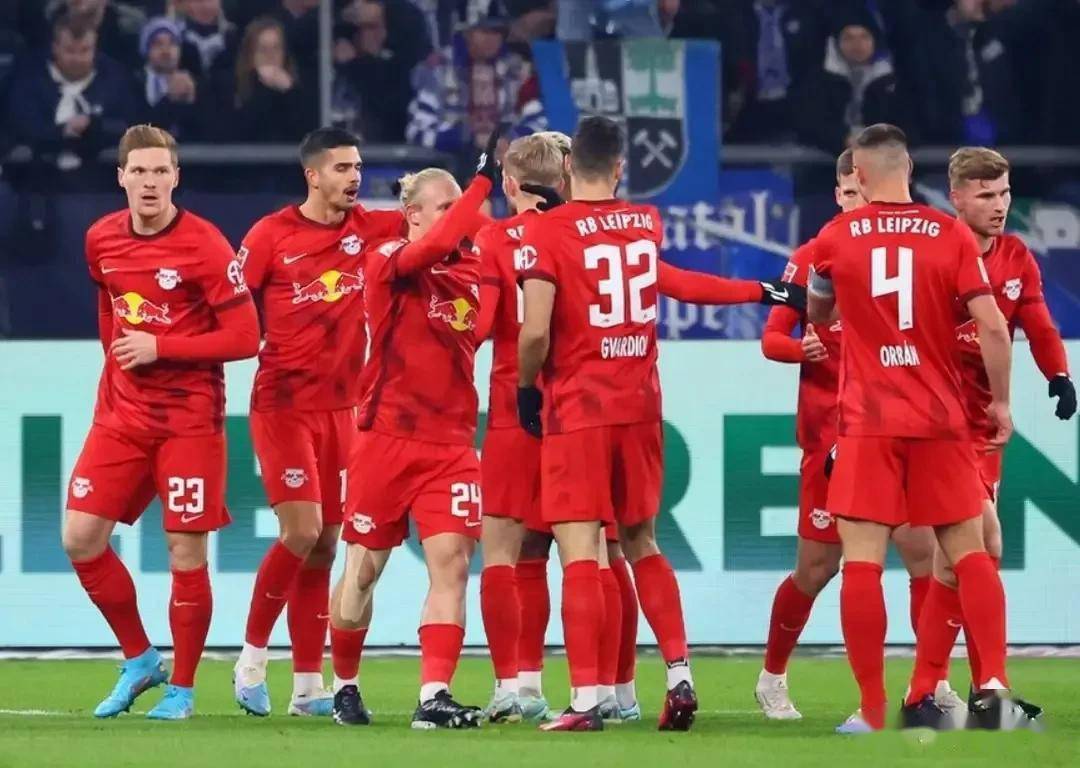 关于沙尔克遭遇战平，未能全取三分的信息