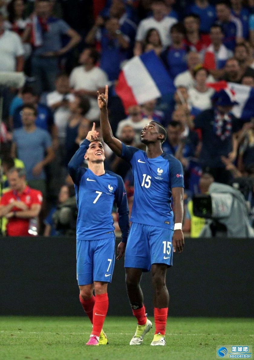 法国队翻盘韩国队，梁靖崑惊艳四座