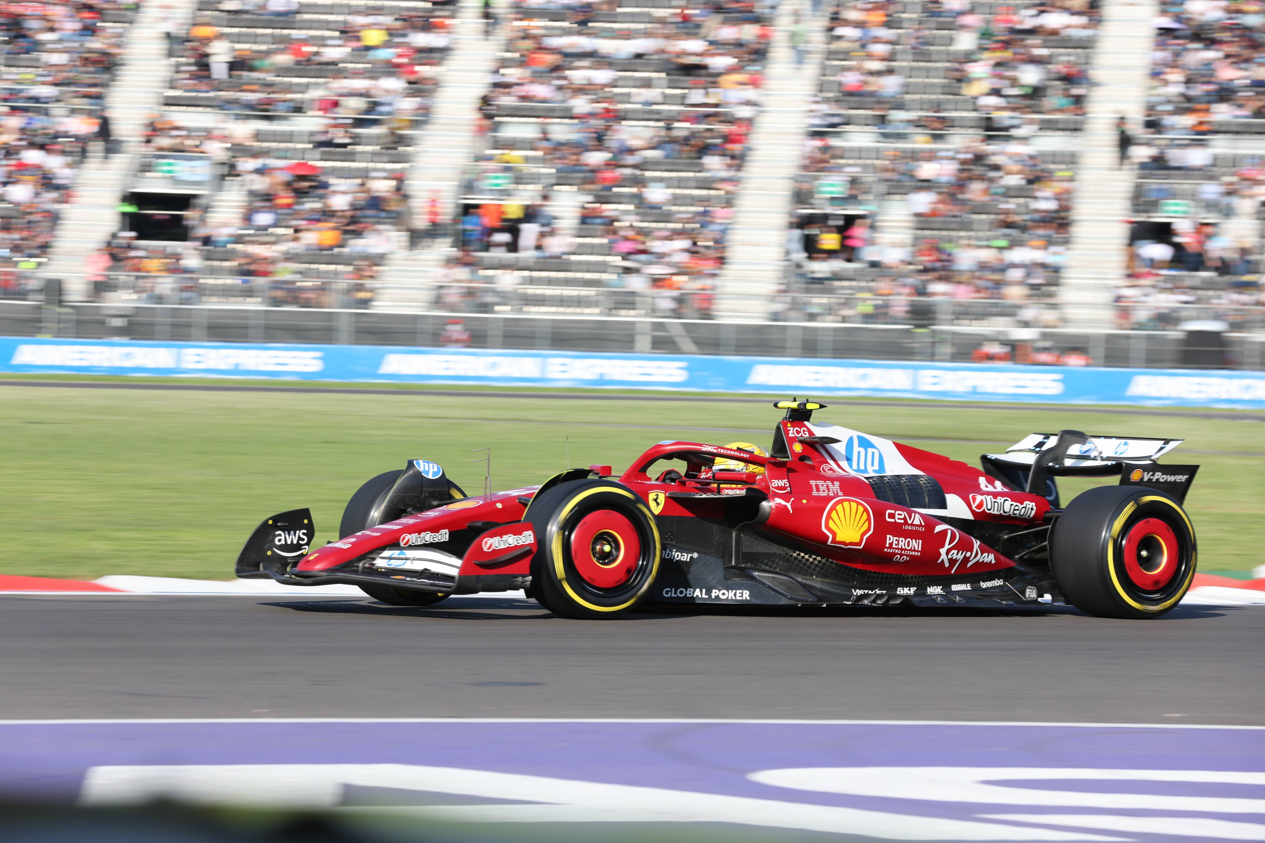 雷诺车队横扫红牛车队，皮亚斯特里高光表现
