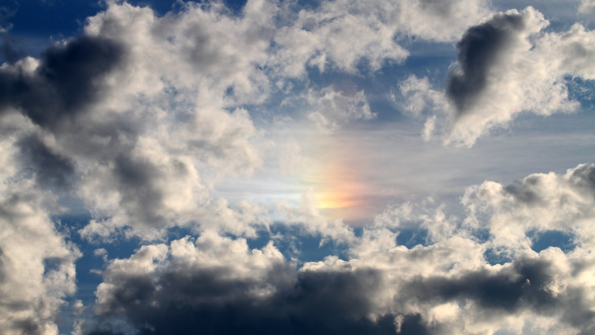极速与绿茵的交汇,当F1引擎轰鸣在足球末节的天空