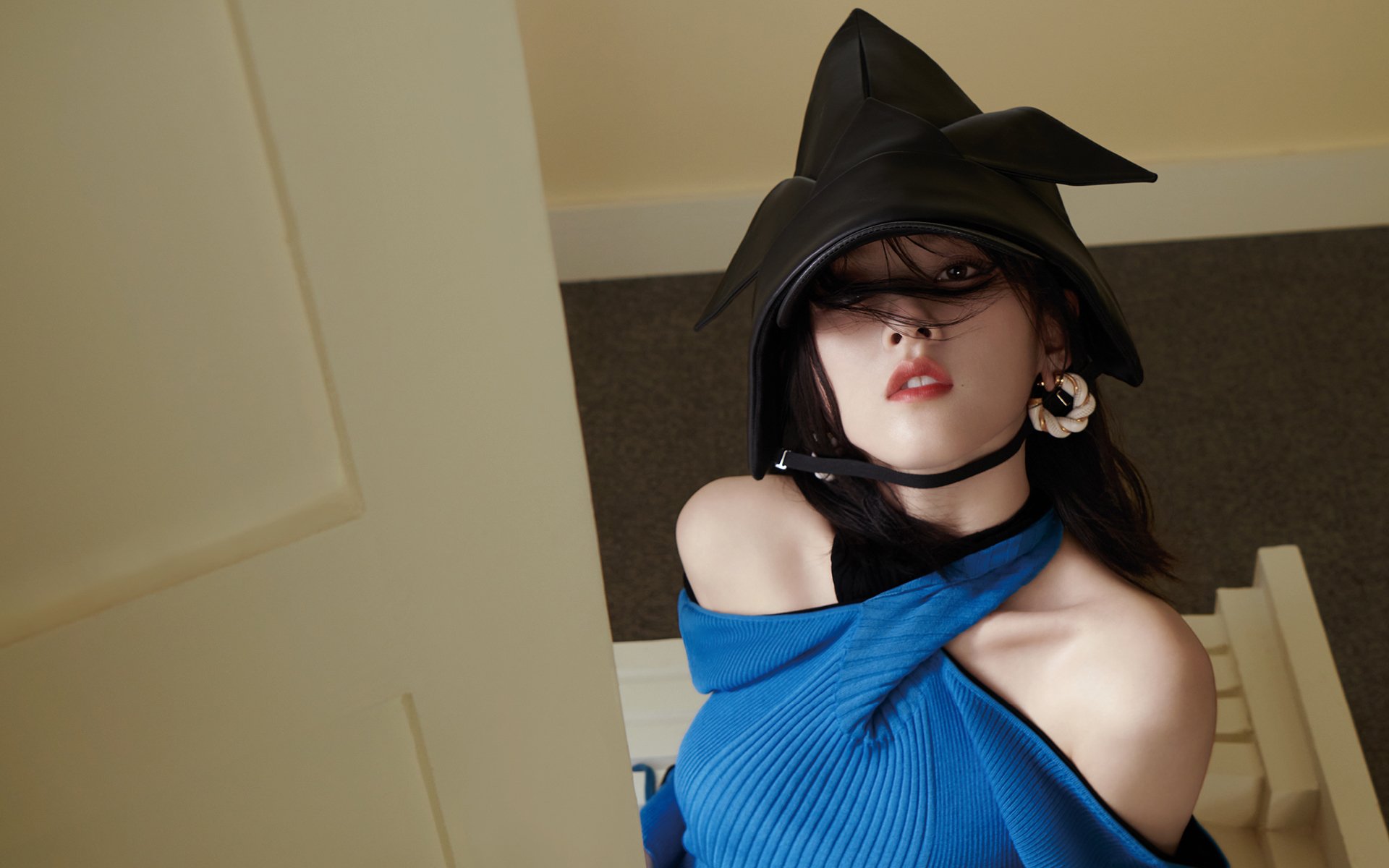 当绿茵场变身硬木地板,荷兰横扫克罗地亚的季后赛级博弈