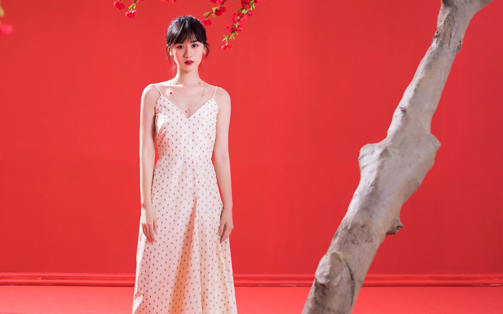 跨界天王,当NBA的雷霆碰上来真的太阳,足球场上的伦纳德同样挺身而出