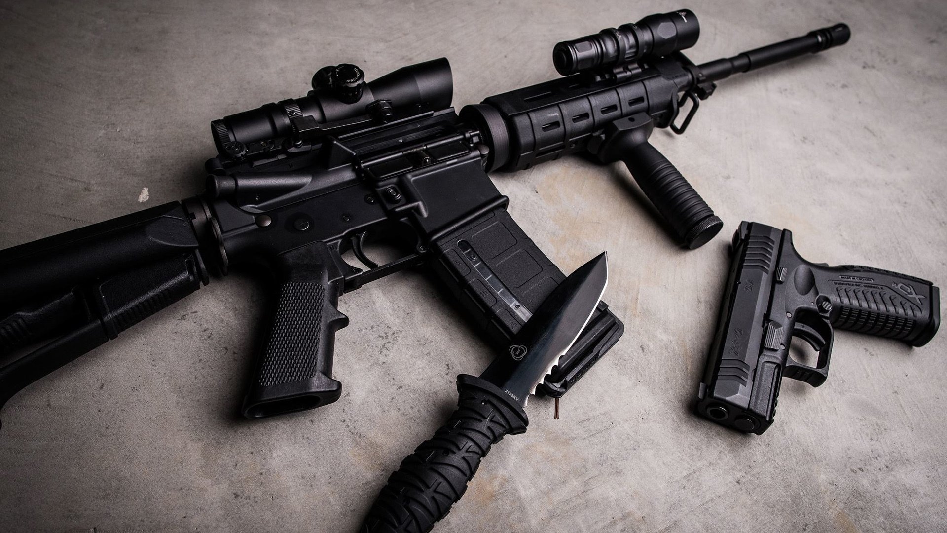 跨界天王,当NBA的雷霆碰上来真的太阳,足球场上的伦纳德同样挺身而出