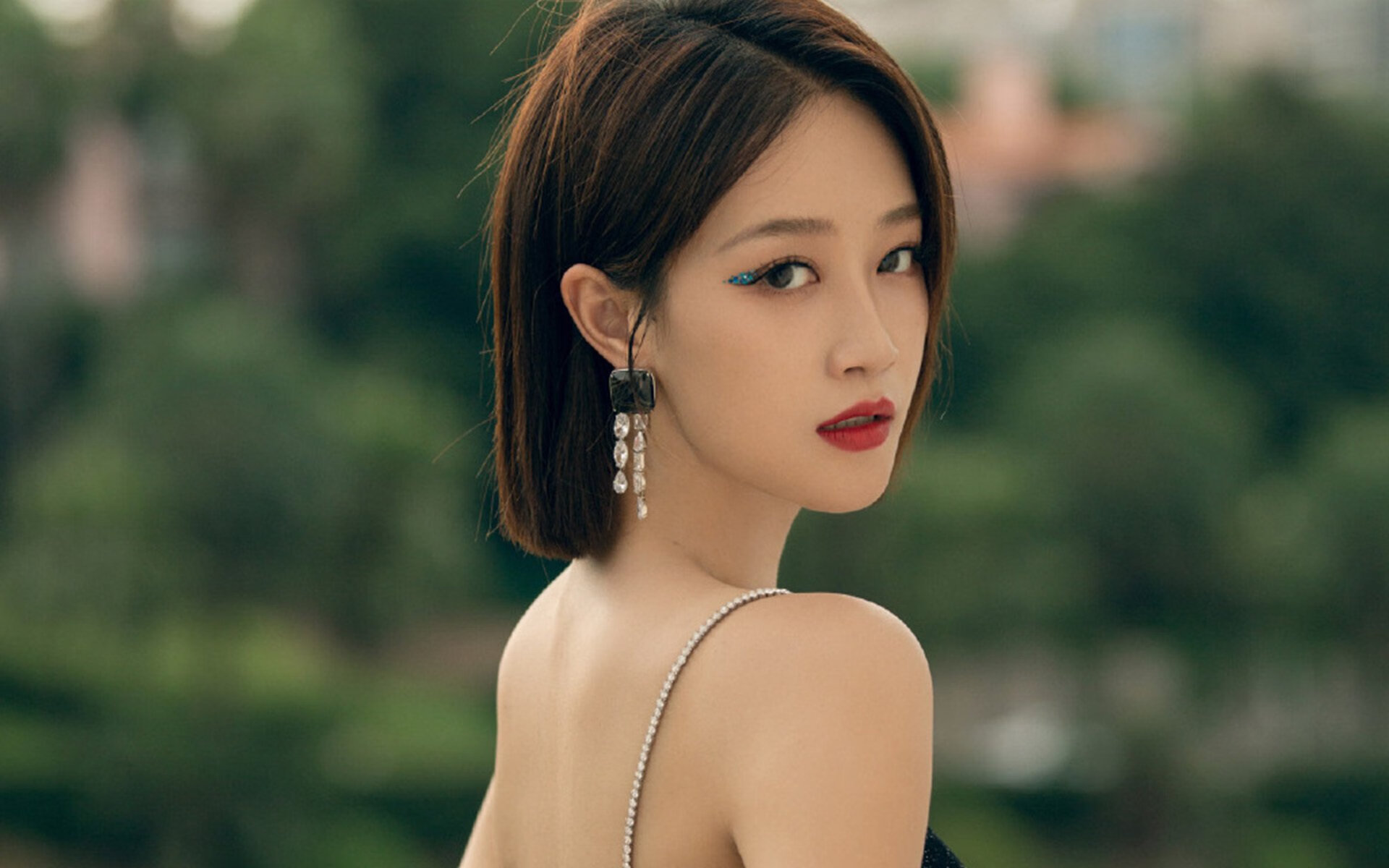 双城记，巴黎铁塔下的绿茵压境战—年度焦点战役背后的欧洲与南美密码